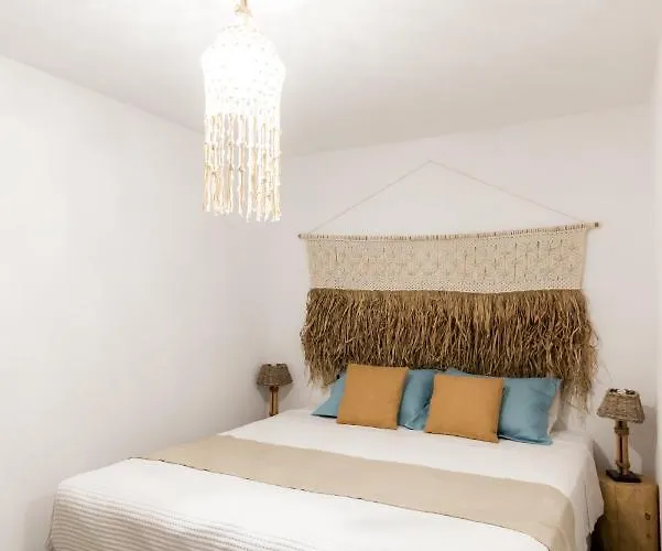 Апартаменты Anna's Mykonos Town