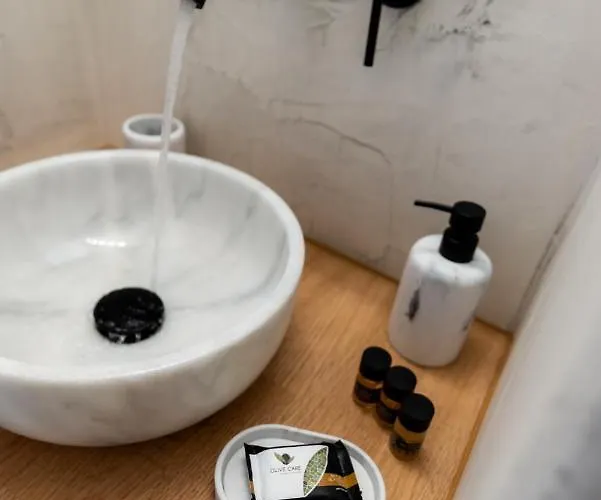 Anna's * Mykonos Town