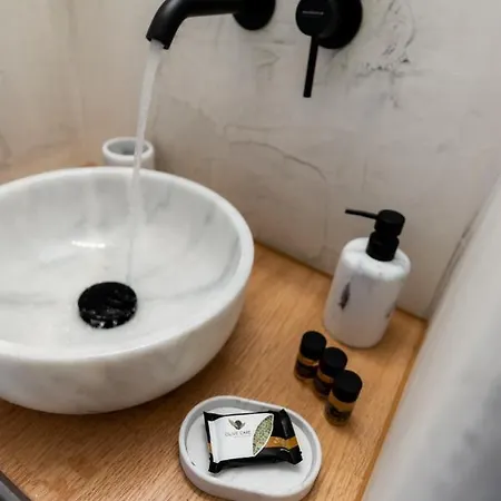 Anna's * Mykonos Town